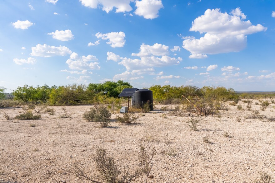 More Photos Of RD Ranch, Del Rio Land For Sale