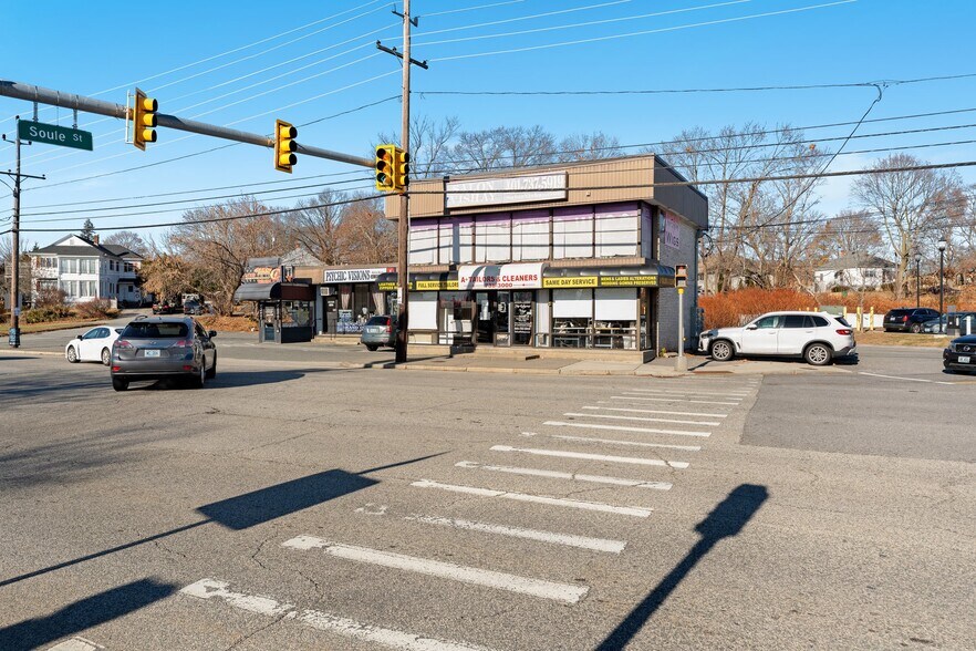 More Photos Of 99-101 W Natick Rd, Warwick Freestanding For Sale