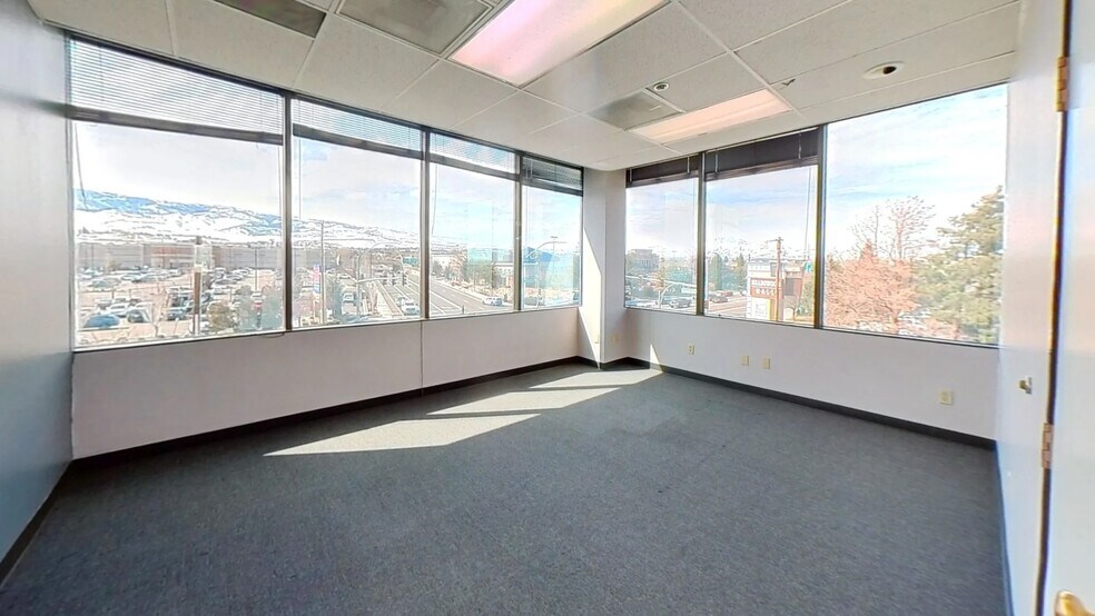 More Photos Of 5011 Meadowood Mall Cir, Reno Office For Sale