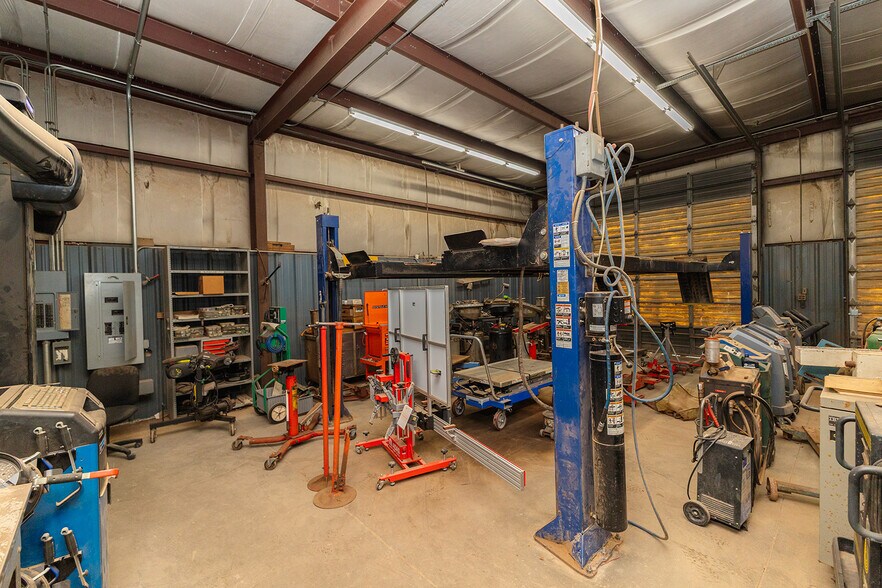 More Photos Of 890 N State Road 14, Harper Auto Dealership For Sale