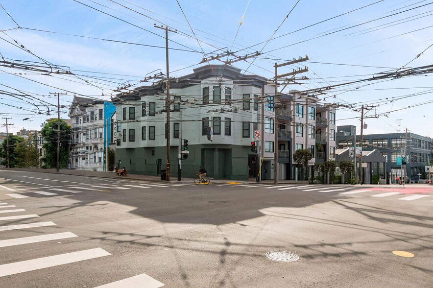More Photos Of 2401-2405 16th St, San Francisco Apartments For Sale