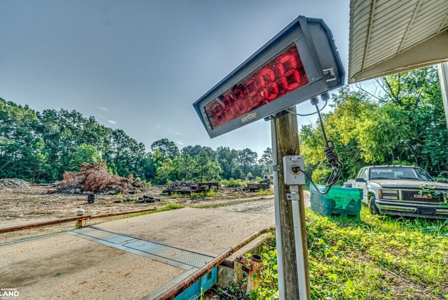 More Photos Of 3357 Ellisville Blvd, Laurel Land For Sale