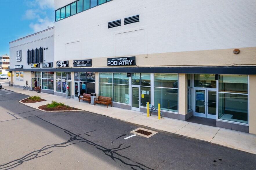 More Photos Of 333 N Main St, West Hartford Unknown For Lease