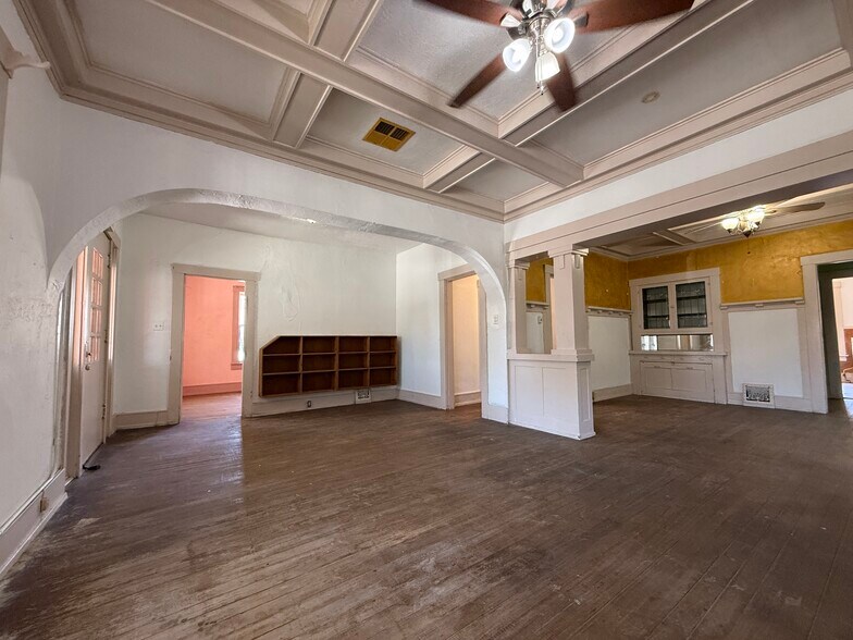 More Photos Of 1314 Magoffin Ave, El Paso Office Residential For Sale