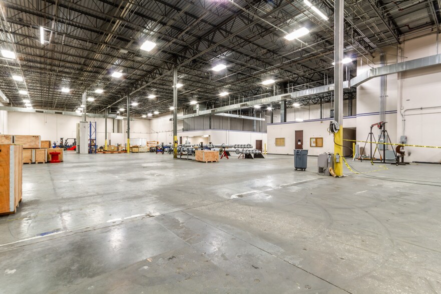 7211 N Gessner Dr Houston Tx 77040 Warehouse For Sale