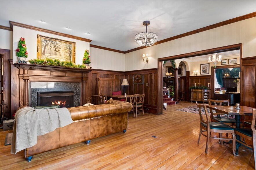 More Photos Of 39 Interlaken Ave, Lake Placid Hotel For Sale