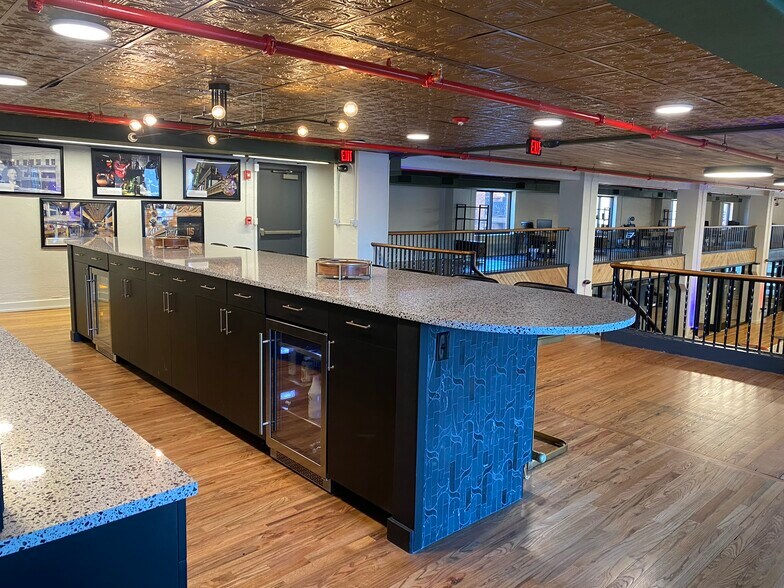 More Photos Of 115 Clinton Ave E, Huntsville Office For Lease