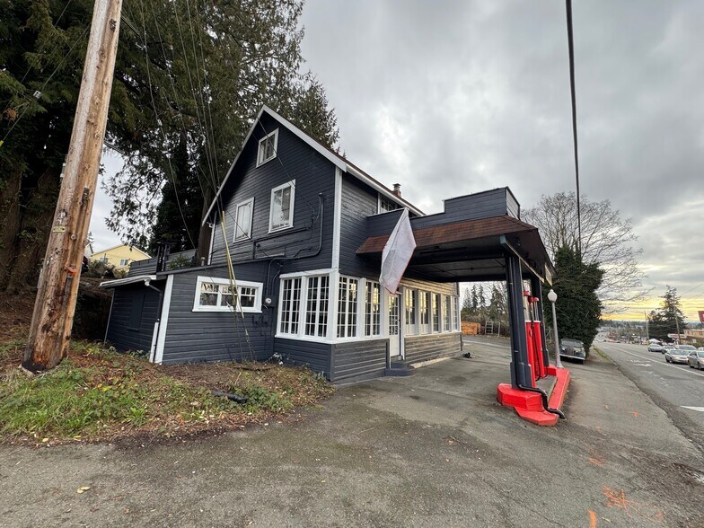 More Photos Of 16401 Highway 99, Lynnwood Storefront Retail Office For Lease