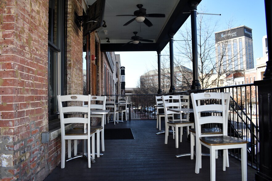 More Photos Of 78 Dexter Ave, Montgomery Restaurant For Sale