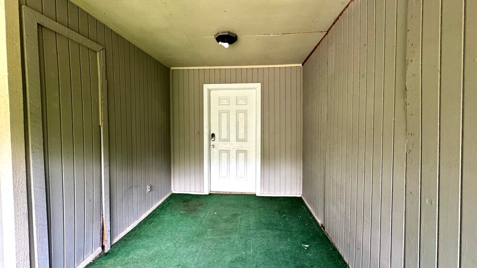More Photos Of 6270 Aquarius Dr, Alpine Apartments For Sale