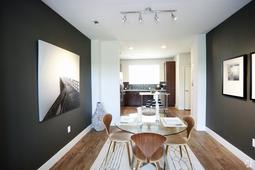 More Photos Of 423 Blue Star, San Antonio Apartments For Lease