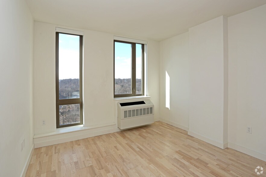More Photos Of 626-632 Flatbush Ave, Brooklyn Apartments For Lease