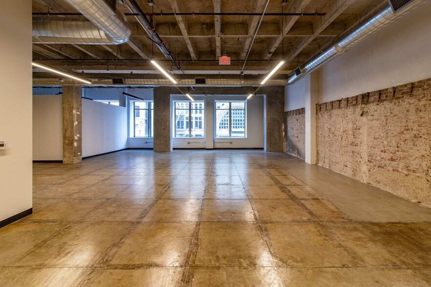 More Photos Of 537 S Broadway, Los Angeles Loft Creative Space For Sale