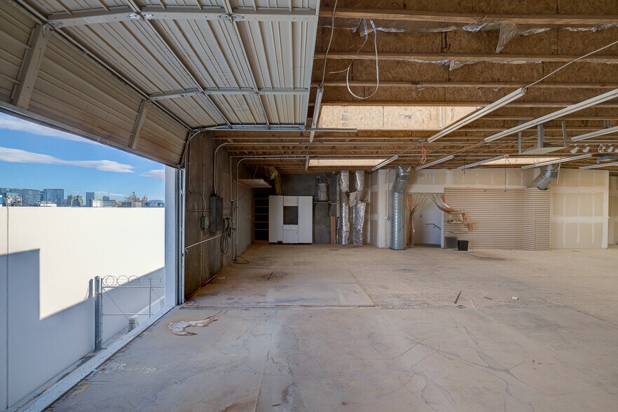 More Photos Of 5461 Arville St, Las Vegas Warehouse For Lease