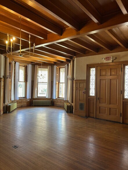 More Photos Of 144 Kings Hwy, Dover Office For Lease