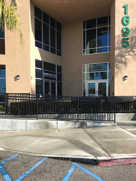 More Photos Of 1695 San Jacinto Ave, San Jacinto Medical For Lease