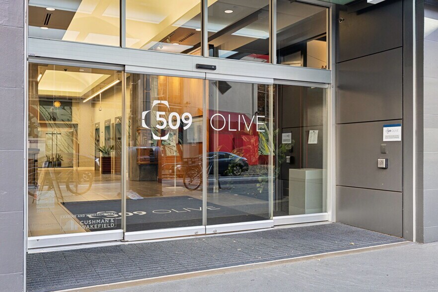 More Photos Of 509 Olive Way, Seattle Office For Lease