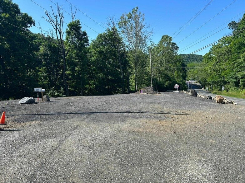 More Photos Of 1185 Morgantown Rd, Reading Warehouse For Lease