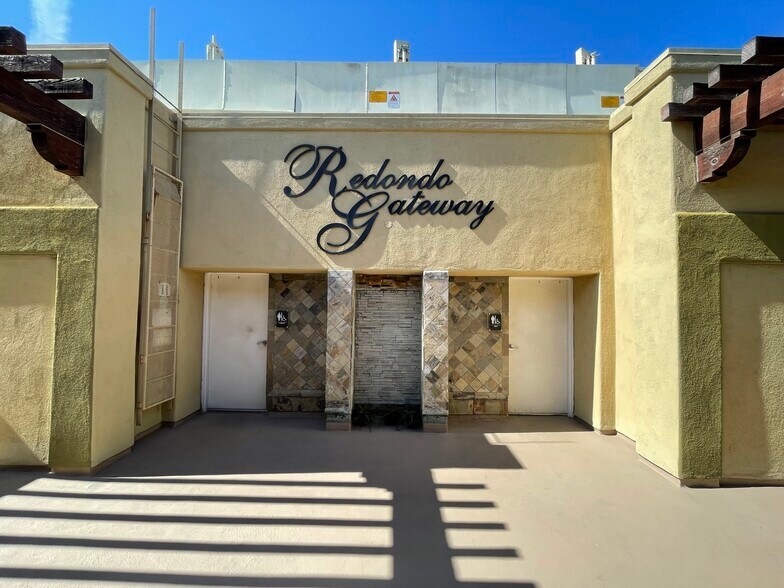 More Photos Of 2615 190th St, Redondo Beach Office For Lease