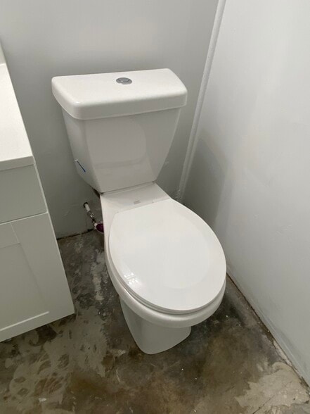 More Photos Of 1470 N Federal Hwy, Pompano Beach Freestanding For Lease