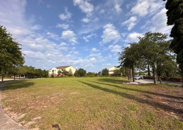 More Photos Of 0 Hutchinson, Jacksonville Land For Sale