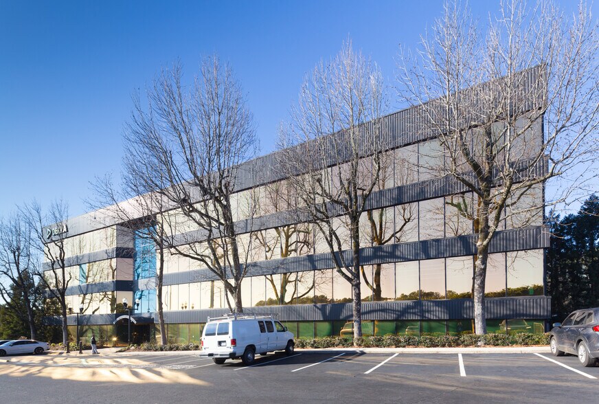 More Photos Of 1945 The Exchange SE, Atlanta Office For Lease