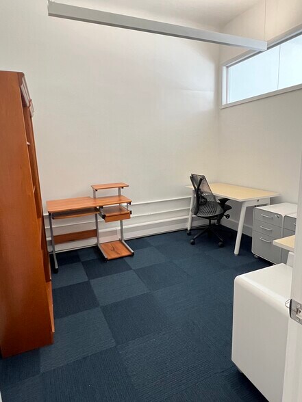 More Photos Of 321 Broadway, New York Land For Lease