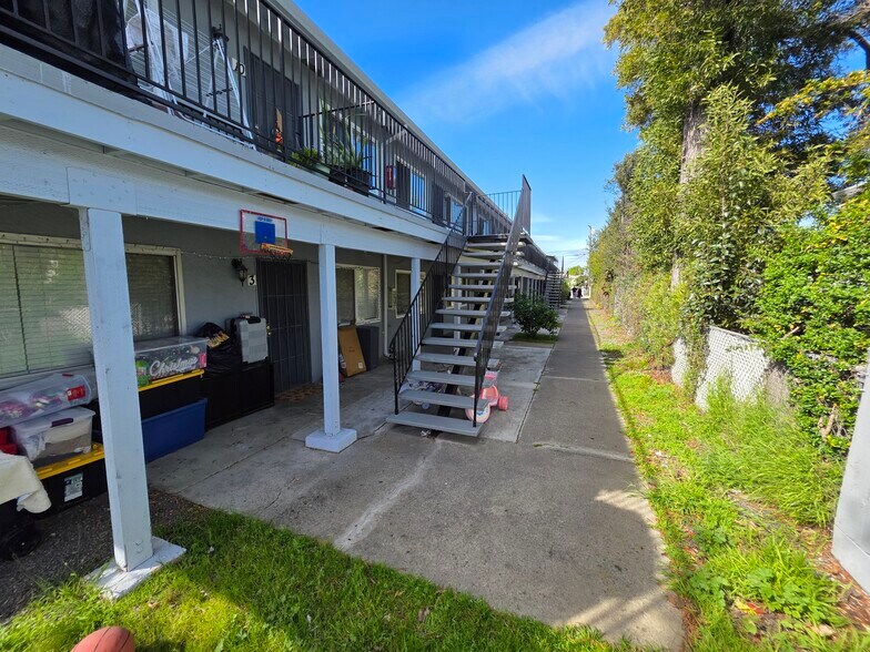 More Photos Of 257 Poplar Ave, Hayward Apartments For Sale