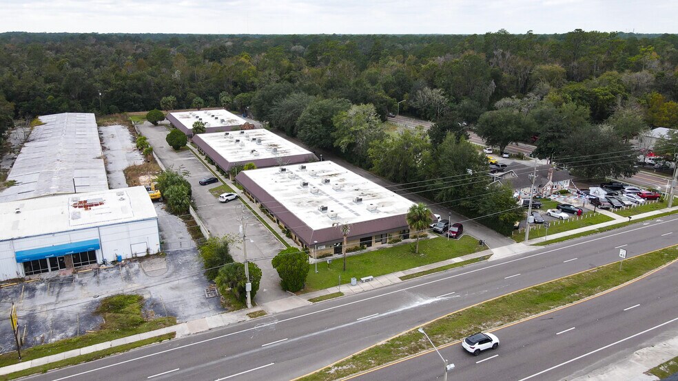 More Photos Of 4424 NW 13th St, Gainesville Unknown For Lease