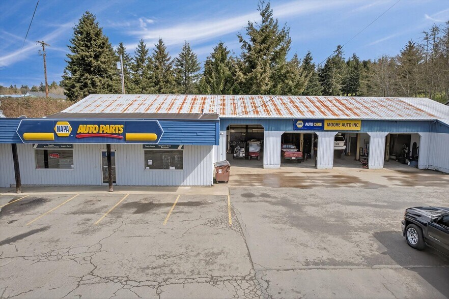 More Photos Of 305 E State Route 4, Cathlamet Auto Repair For Sale