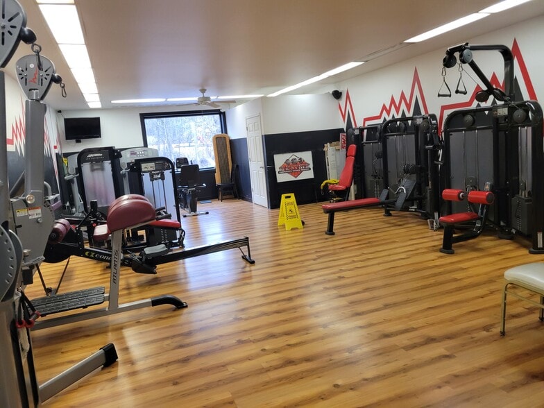 More Photos Of 4905 Mermaid Blvd, Wilmington Health Club For Sale