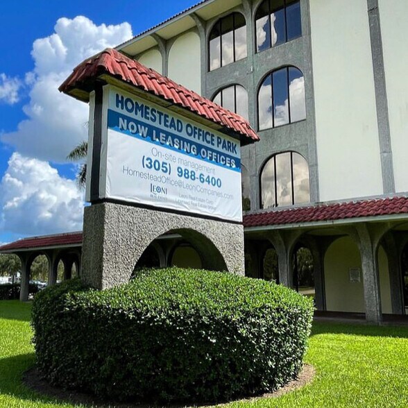 More Photos Of 15600 SW 288th St, Homestead Medical For Lease