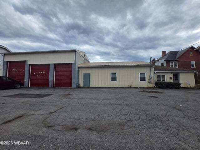 More Photos Of 1023 Park Ave, Williamsport Self Storage For Sale