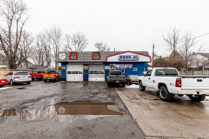 More Photos Of 252 Kenmore Ave, Buffalo Auto Repair For Sale