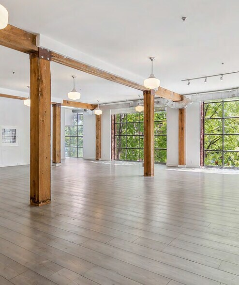 More Photos Of 32 Britain St, Toronto Office For Sale