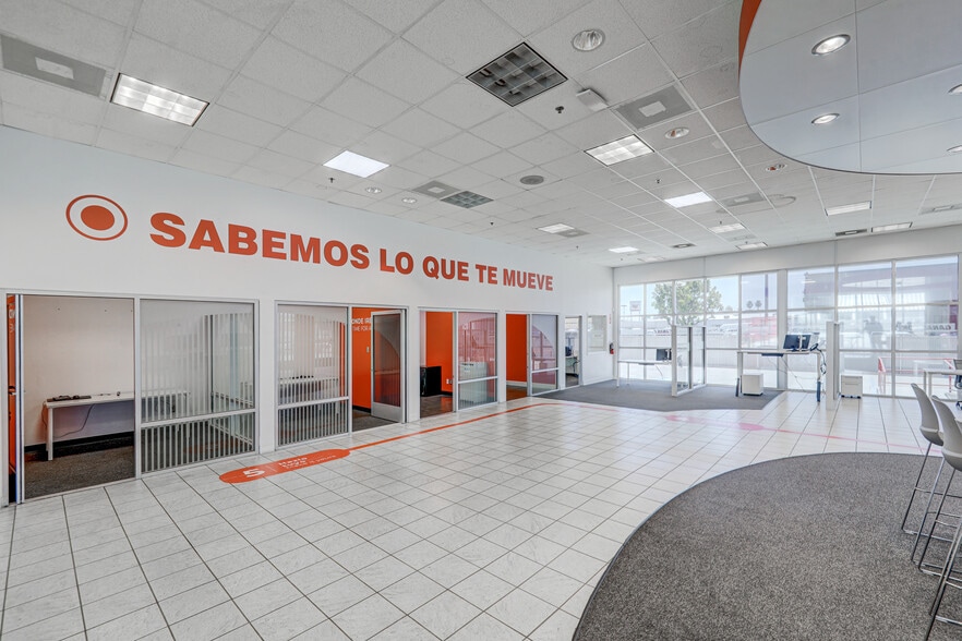 More Photos Of 4608 Rudnick Ct, Bakersfield Auto Dealership For Lease