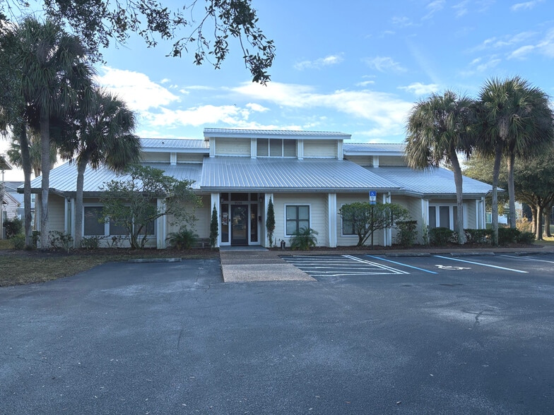 Primary Photo Of 9066 Cypress Green Dr, Jacksonville Medical For Sale