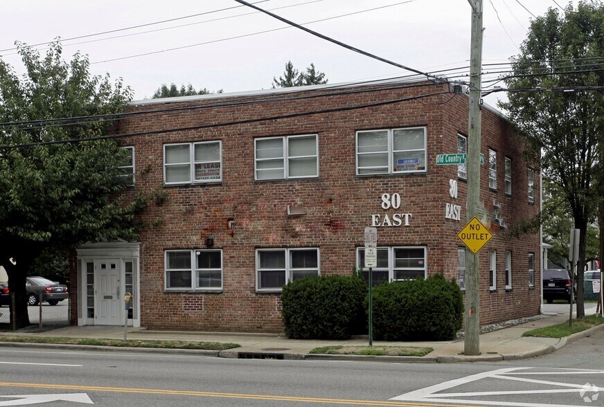 More Photos Of 80 E Old Country Rd, Mineola Office For Lease