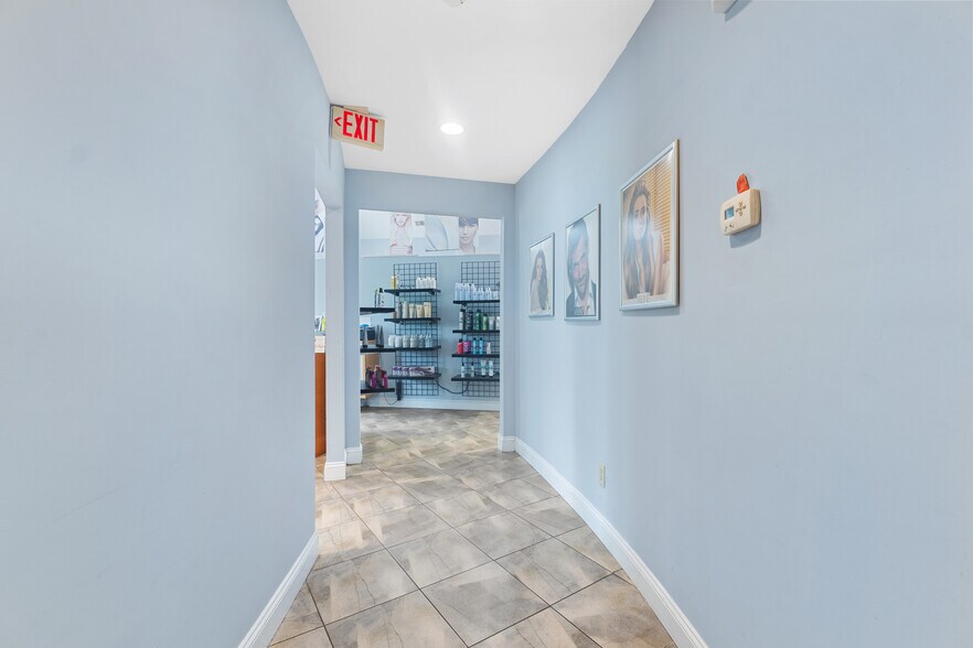 More Photos Of 137 Rutherford Ave, Franklin General Retail For Lease