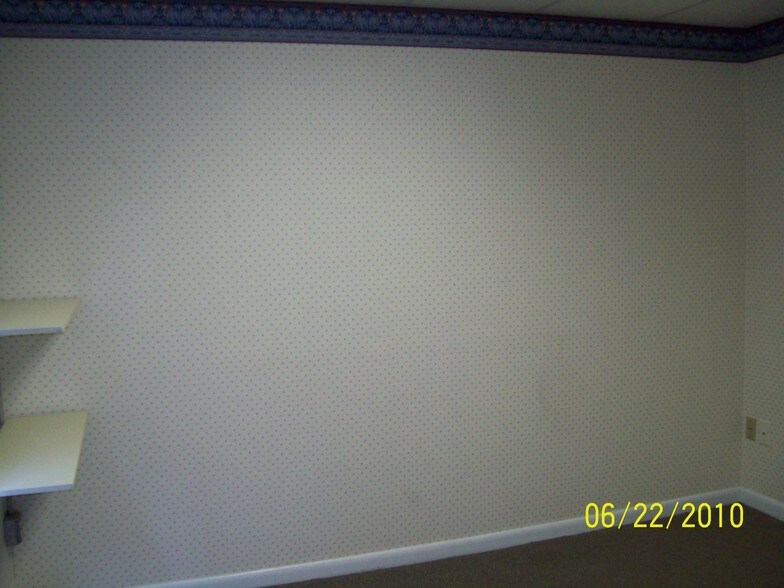 More Photos Of 700 Ritchie Rd, Capitol Heights Light Manufacturing For Lease