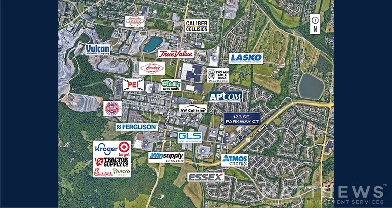 More Photos Of 123 SE Parkway Ct, Franklin Showroom For Lease