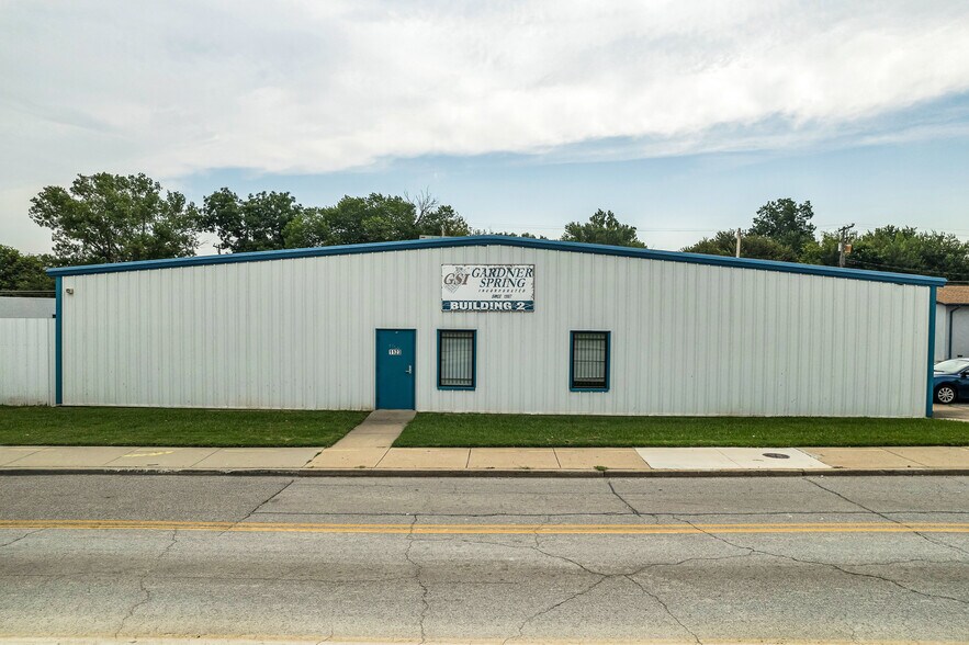 More Photos Of 1123 N Utica Ave, Tulsa Warehouse For Sale