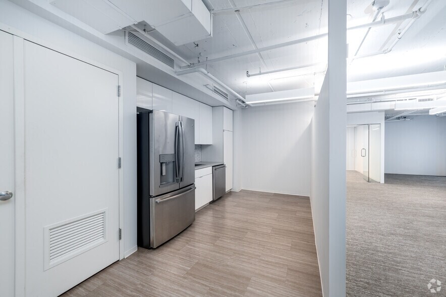 More Photos Of 1901 Pennsylvania Ave NW, Washington Office For Lease