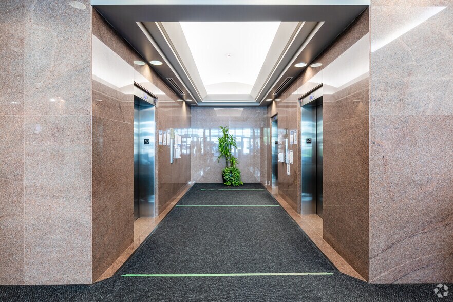 More Photos Of 360 Lisgar St, Ottawa Office For Lease