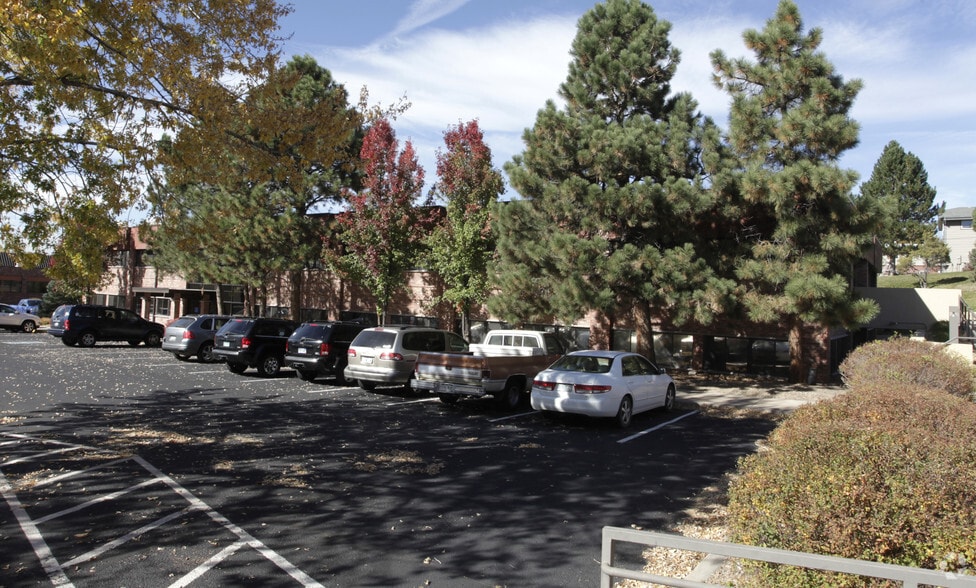 More Photos Of 8 W Dry Creek Cir, Littleton Medical For Lease