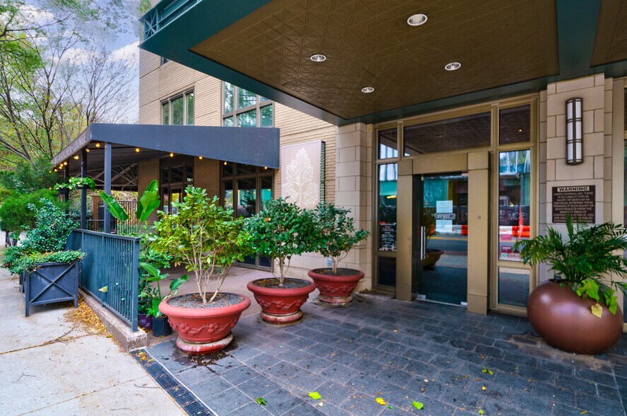 More Photos Of 565 Peachtree St NE, Atlanta Apartments For Lease