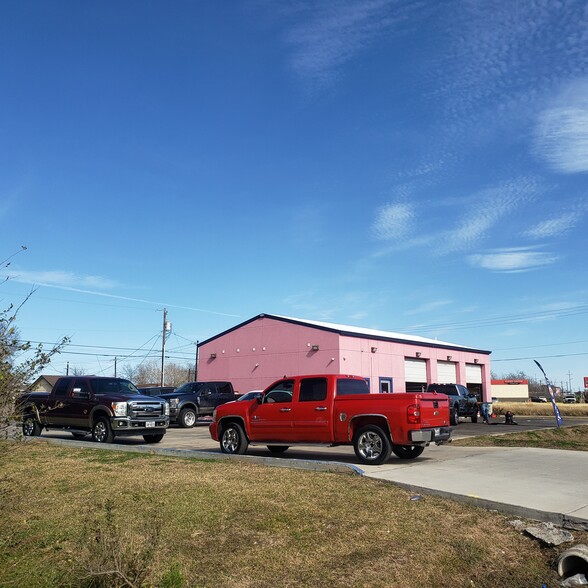 Primary Photo Of 3102 1st Ave S, Texas City Carwash For Sale