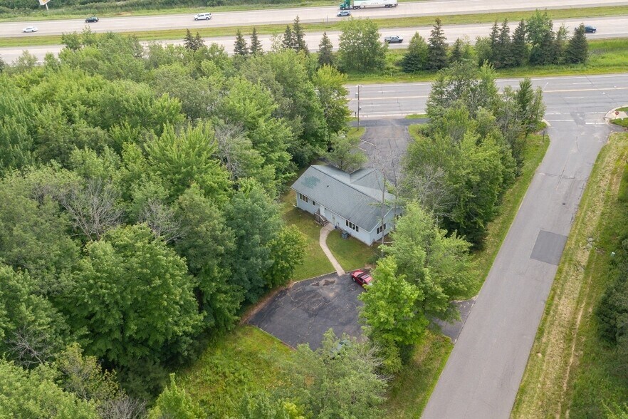 More Photos Of 226126 Hummingbird Rd, Wausau Medical For Sale