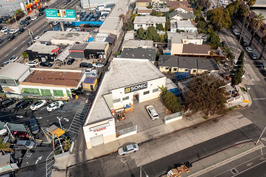 More Photos Of 4931 Venice Blvd, Los Angeles Storefront For Lease