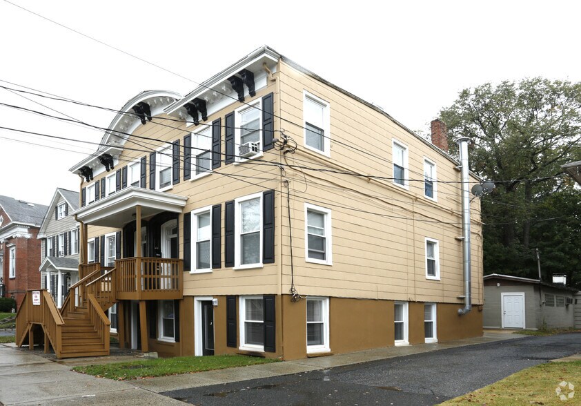 More Photos Of 488-492 W Grand Ave, Rahway Office Residential For Lease